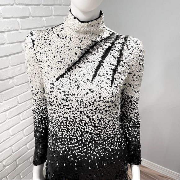 VINTAGE VALENTINO WHITE BLACK OMBRE OVAL SEQUIN SHINY GLOW BRIGHT GLAM LUXURY - Picture 10 of 17
